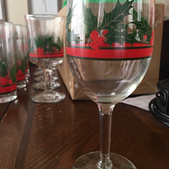 Glassware - Picture 3 of 6